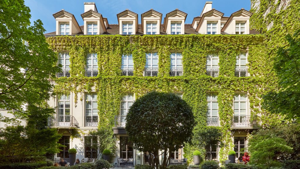 These are the best hotels in Paris right now